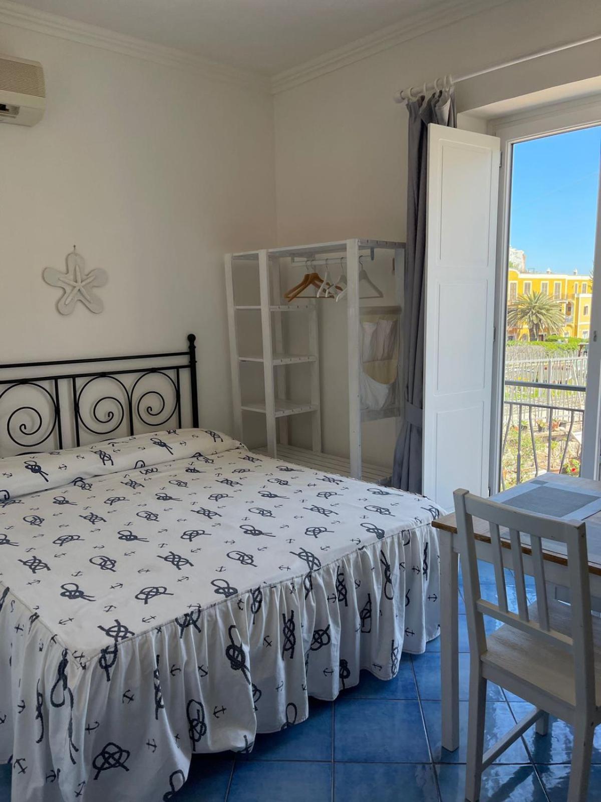 Ponza Inn- Casa Giovanna 외부 사진